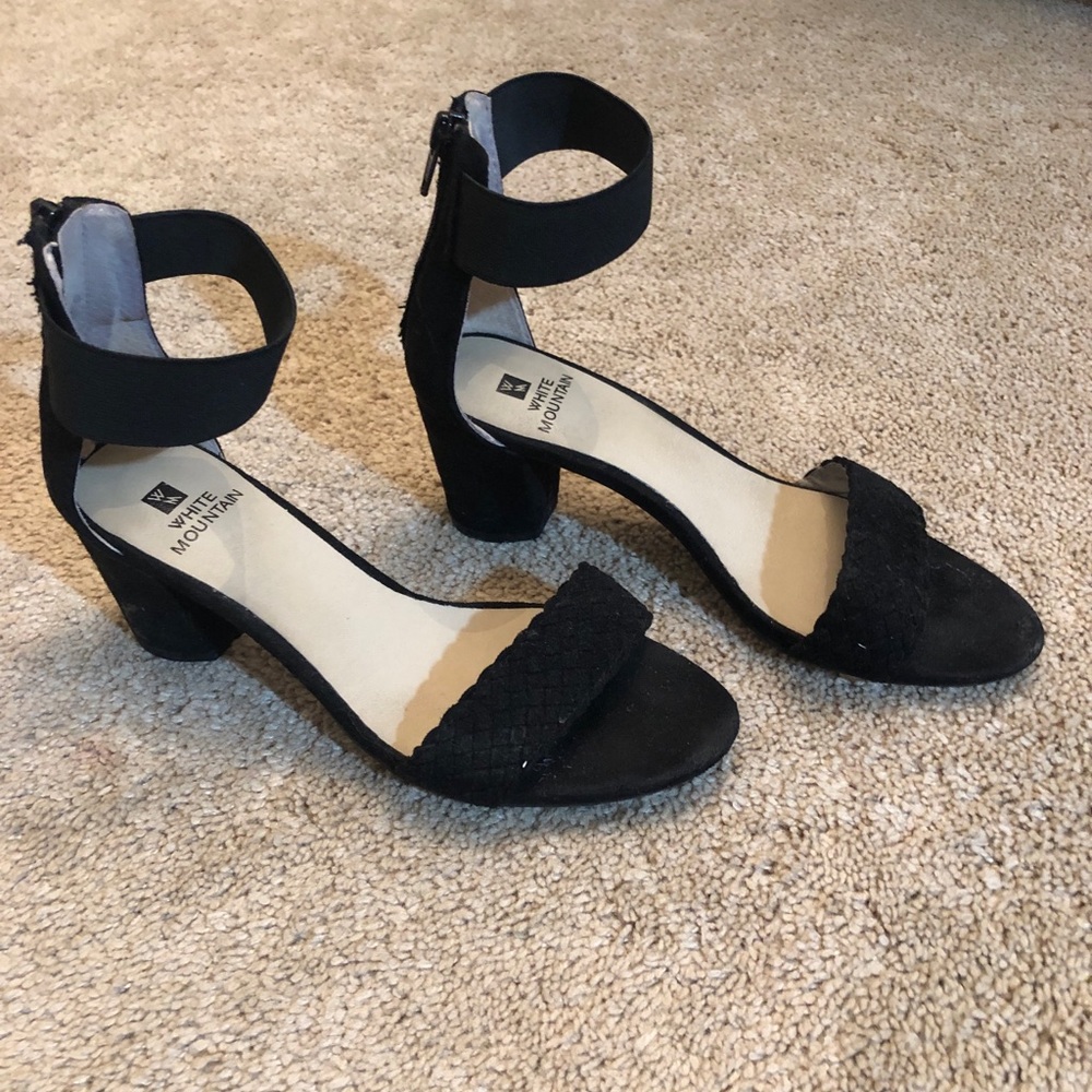 Black 2 inch heels